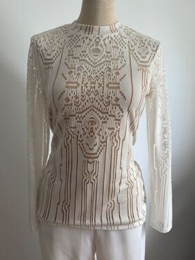 Material Girl - Off White Long Sleeve Lace Top